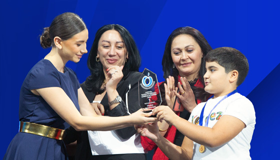 contest badge